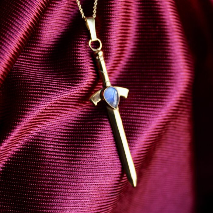 Colgante Espada Piedra luna (oro amarillo)