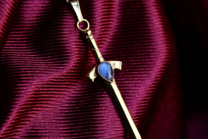 Colgante Espada Piedra luna (oro amarillo) - Imagen 3